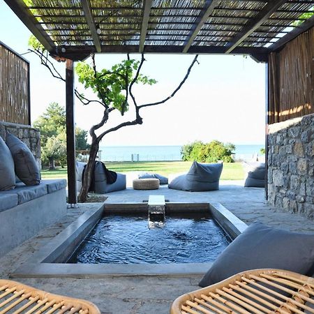 Γεράνι Suite In Ktima Gerostathi Πολύχρονο Εξωτερικό φωτογραφία